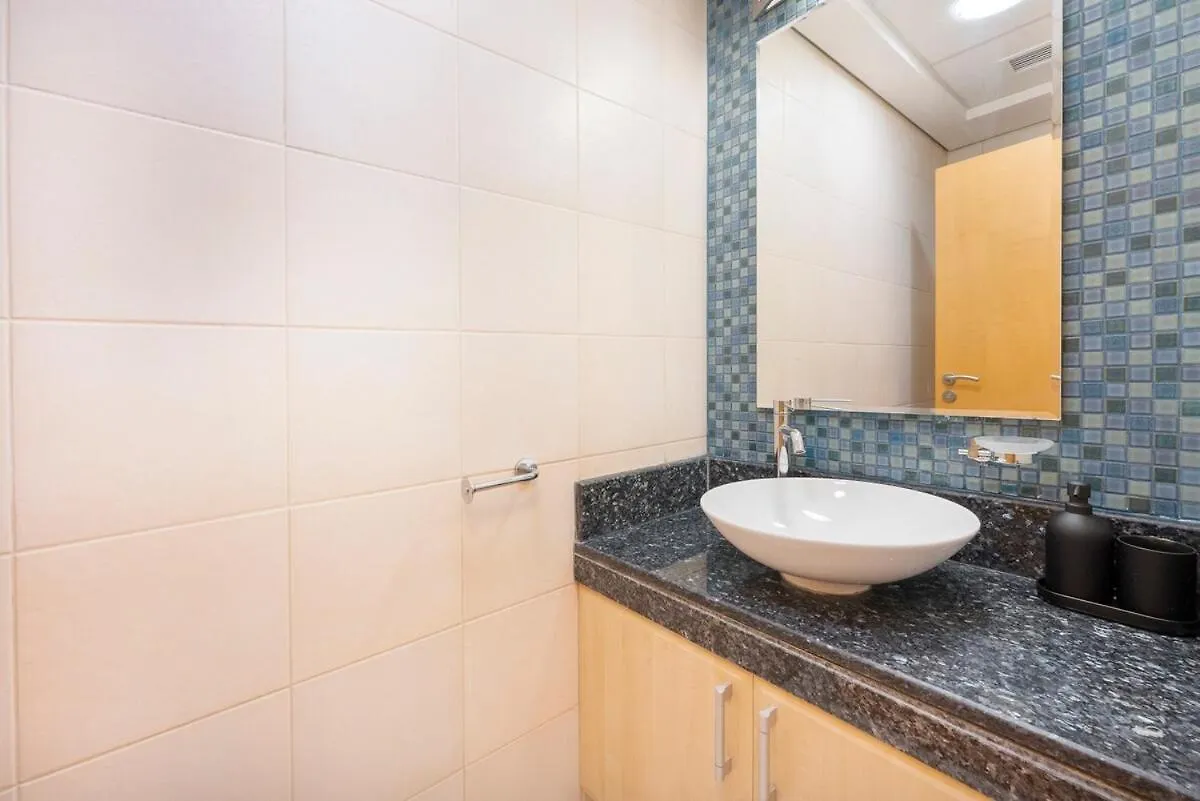 Luxurious 3-Bedroom Apartment Perfect For Families In Palm Jumeirah Dubai United Arab Emirates