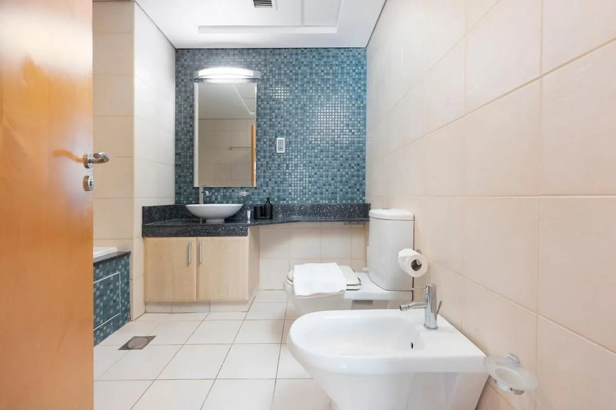 Luxurious 3-Bedroom Apartment Perfect For Families In Palm Jumeirah Dubai