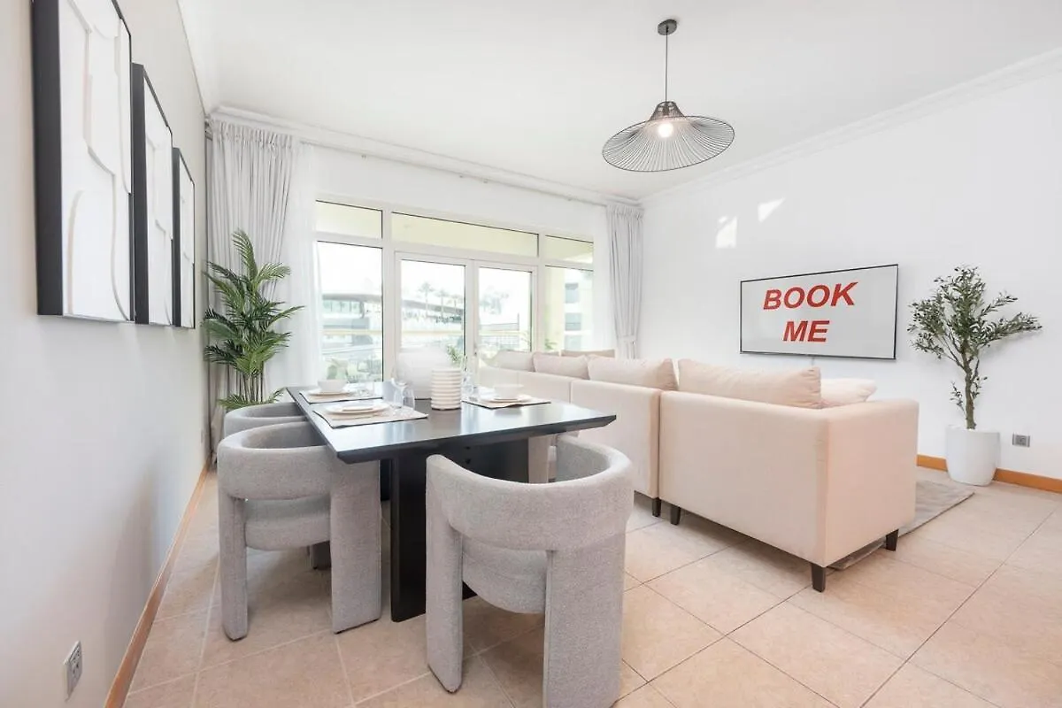 Luxurious 3-Bedroom Apartment Perfect For Families In Palm Jumeirah Dubai