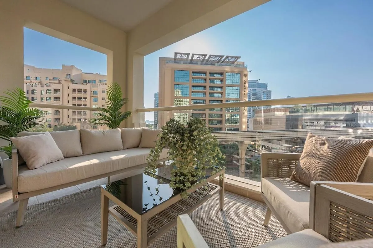 Luxurious 3-Bedroom Apartment Perfect For Families In Palm Jumeirah Dubai